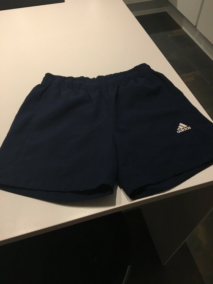 Sportstøj, Bluse og Shorts, Adidas