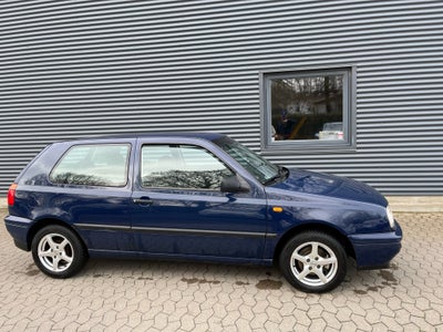 VW Golf III, 1,6 CL, Benzin, 1996, km 123900, blå, 3-dørs, Golf 3 1.6 75hk
1996
Km 123.900


 (kan v