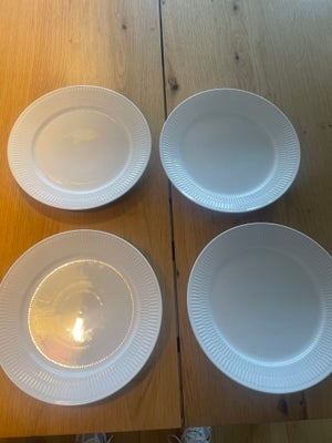 Porcelæn, Tallerkener , Royal copenhagen, 27 cm
Middags tallerkener 
Brugsspor 
Ingen hakker 