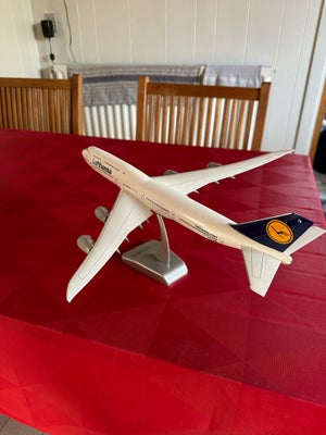 Modelfly, Herpa Airbus -Boeing , skala 1:200, Lufthansa diverse  Boeing 747-400 - Boeing 747-8,  Air