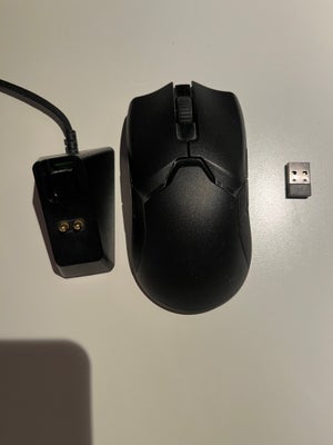 Mus, trådløs, Razer, Viper Ultimate mus, Perfekt, Razer gamer mus med opladerstation