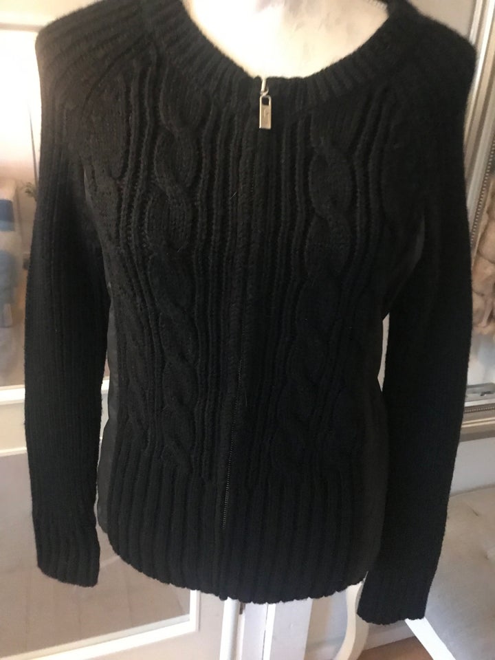 Cardigan, Ilse Jacobsen , str. 36