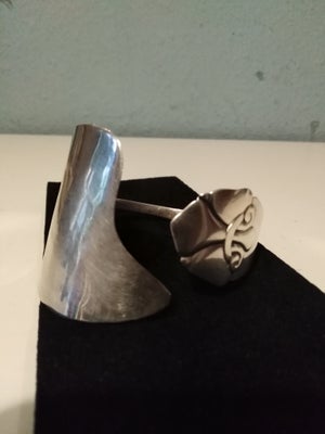 Armring, sølv, Gammel, Tre tårns sølv. Kage spade armring. 