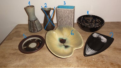 Keramik, Søholm, Sannes keramik, Frank keramik m.m., 1. Vase Mrk. Frank keramik. Højde 19,5 cm.
Uden