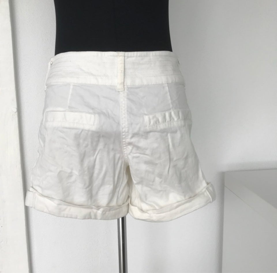 Shorts, ., str. 36