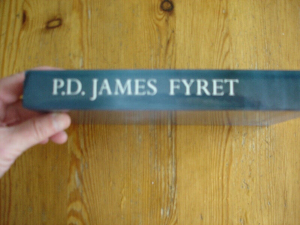 Fyret, P. D. James, genre: krimi og spænding