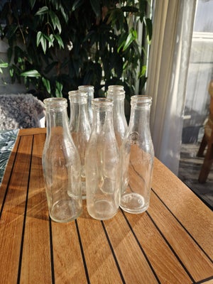 Glas, Gamle mælkeflasker, Originale ½ l. mælk/fløde flasker. 7 stk. sælges samlet. Uden skår.