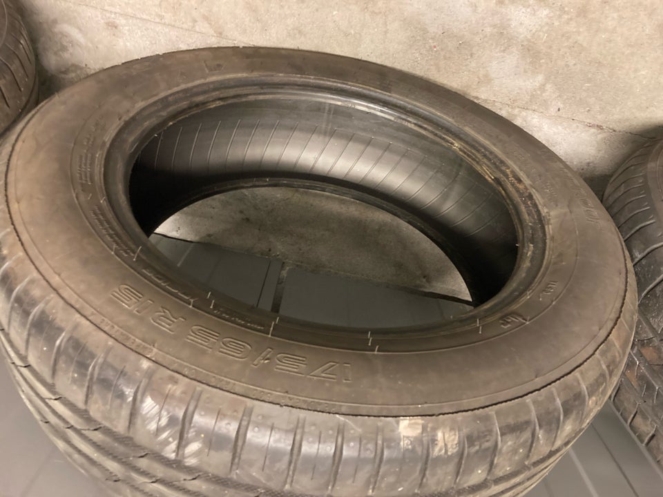 Helårsdæk, Bridgestone, 185 / 65 / R15