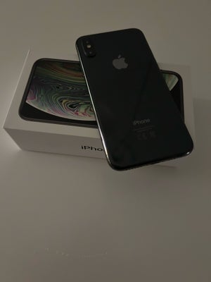 iPhone ,  XS 64 GB, Perfekt, iPhone XS, space gray 
64 GB. 
I original æske. 
Brunt læder cover medf