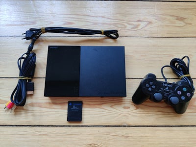 Playstation 2, SCPH-90004, PS2 slim konsolpakke i flot stand.

Controller har været skilt ad, renset