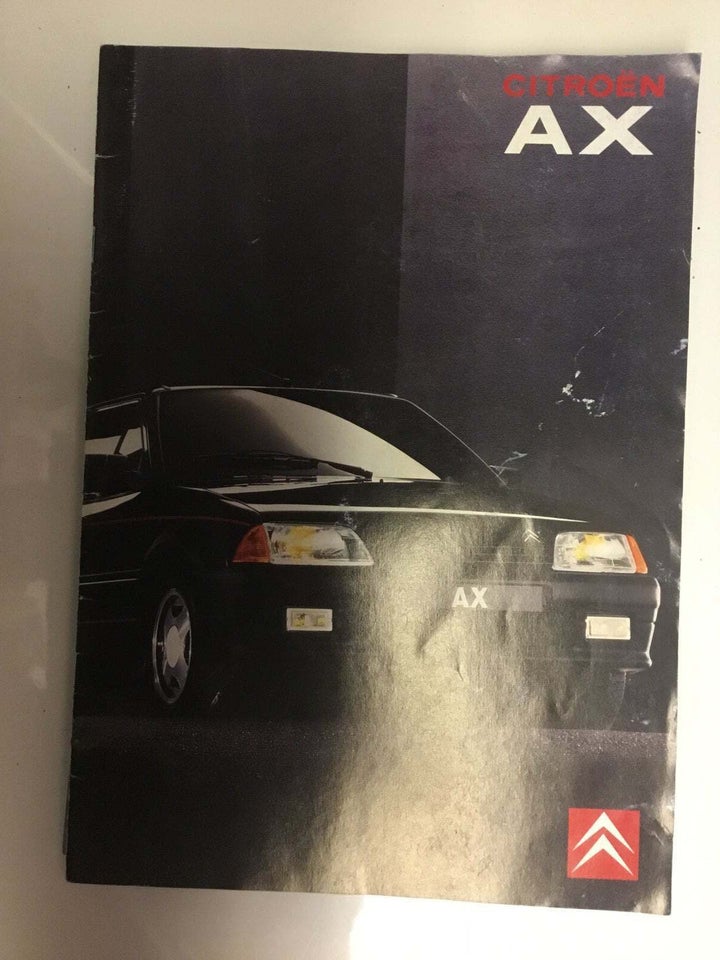 Citroën AX brochure, emne: bil og motor