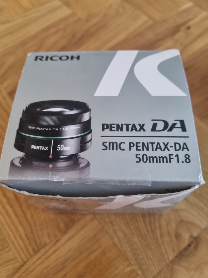 objekter til Pentax kameraer, Pentax, God