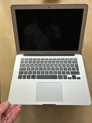 MacBook Air, A1466 - EMC 3178, 1.8 GHz, 8 GB ram, 128 GB harddisk, Defekt, fra 2017, kun skærmen er 