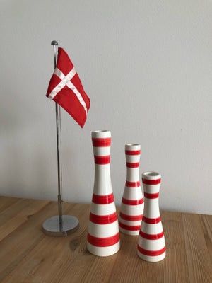 Keramik, Lysestage, Kahler / Kähler, Tre festlige lysestager fra Kahler i rød og hvid. Perfekt til f