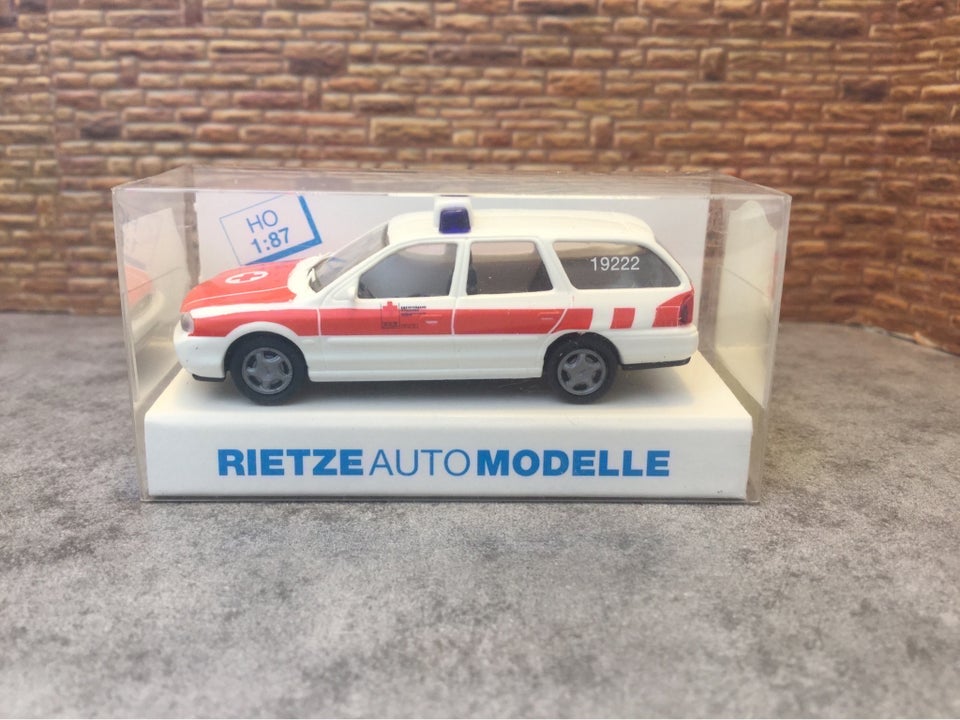 Modeltog, LR-BILER 1:87, Ford Mondeo i æske