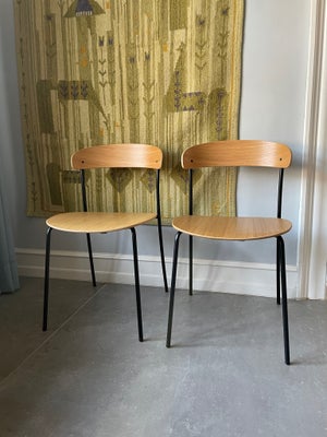 Spisebordsstol, Egetræ, New Works, Højde
78 cm
Diameter
46,5 cm
Dybde
52,5 cm
Siddedybde
46 cm

1000