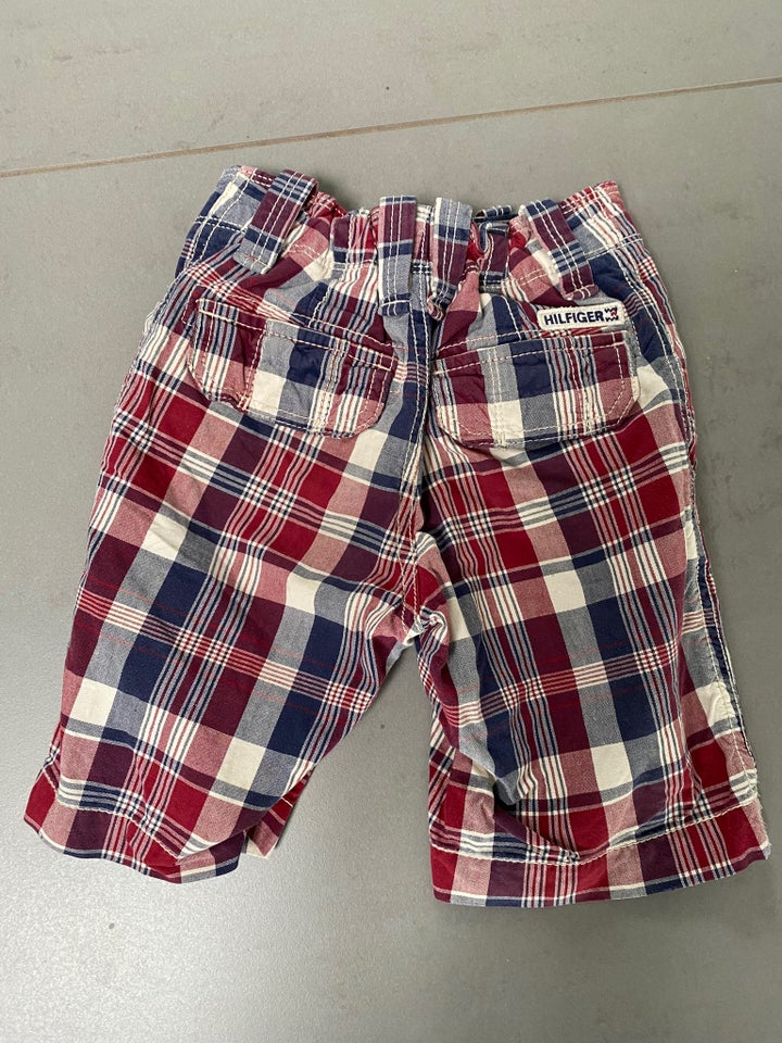 Shorts, Str 110 Hilfiger shorts 30kr, Tommy Hilfiger