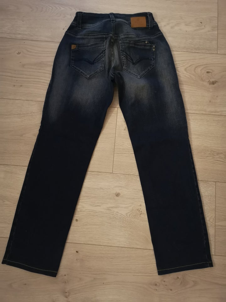 Jeans, Pulz, str. 27