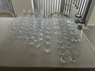 Glas, Vinglas, vandglas, karafler, cognacglas, champagne, Rosendahl, Sælges samlet

14 rødvinsglas
1
