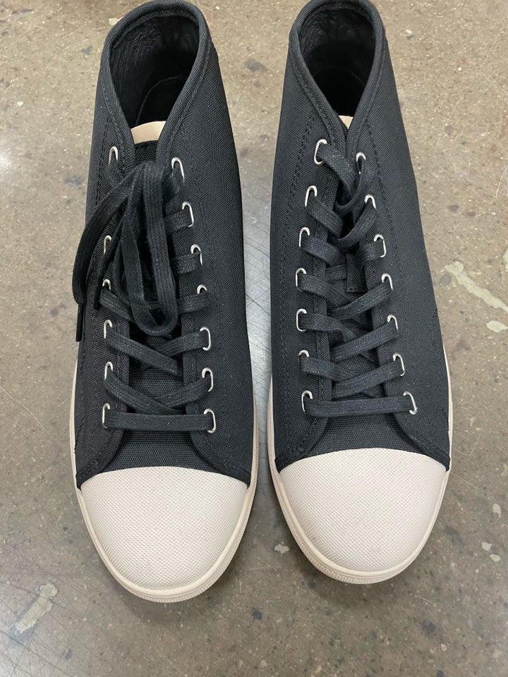 Sneakers, Clae, str. 42