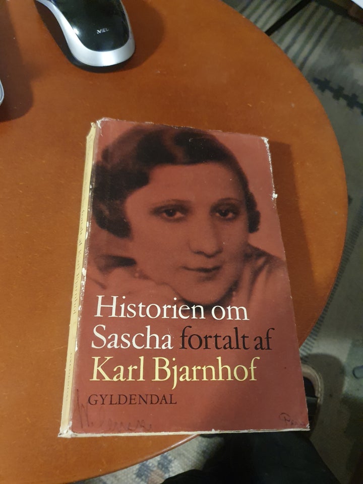 Historien om Sascha, Karl Bjarnhof, genre: biografi