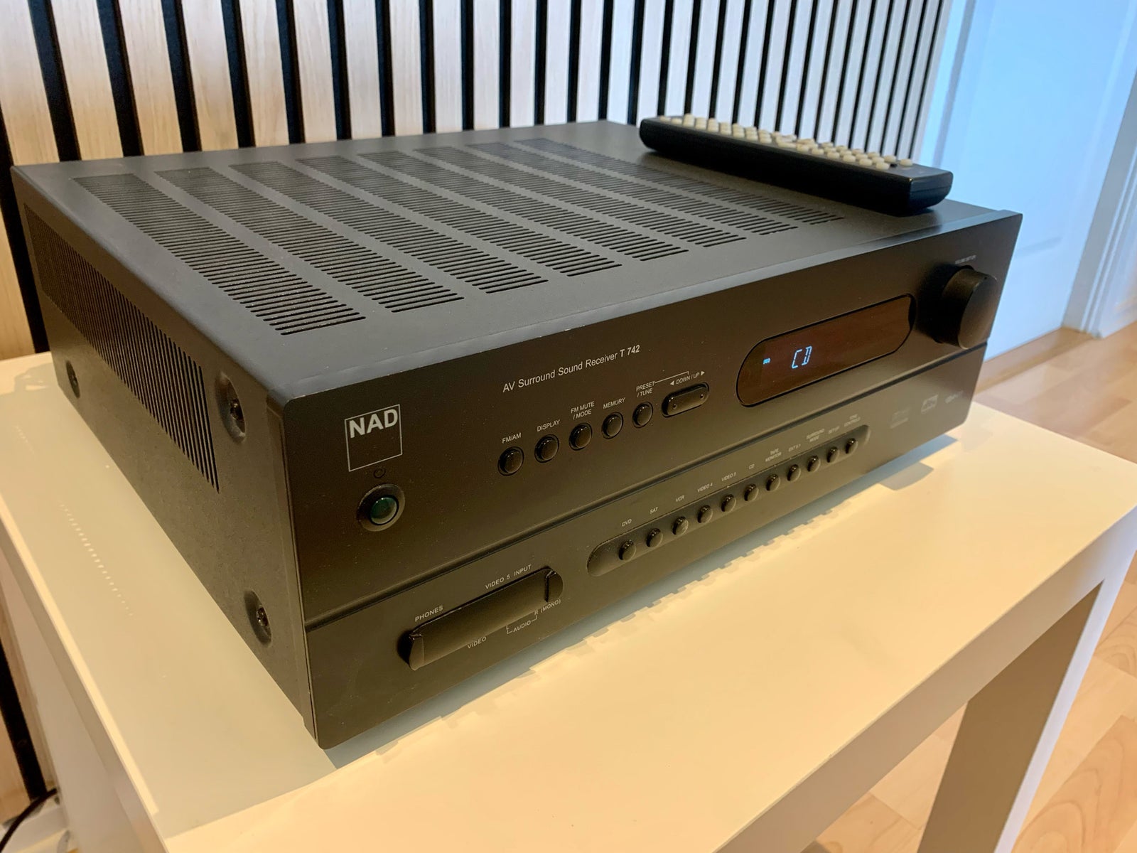 Receiver, Nad, T 742