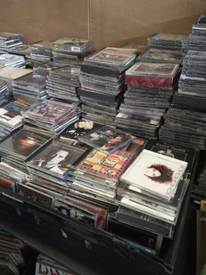 Forskellige: Forskellige, alternativ, 500 cd.er sælges.Blandet musik.Meget stort udvalg som du kan p