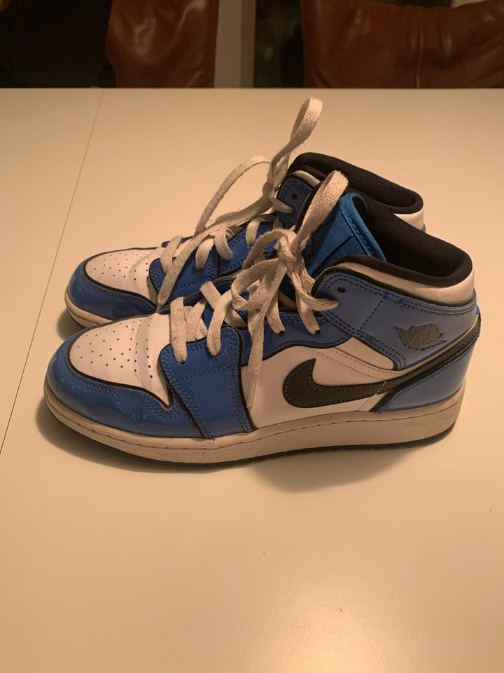 Sneakers, str. 38, Nike Air Jordan