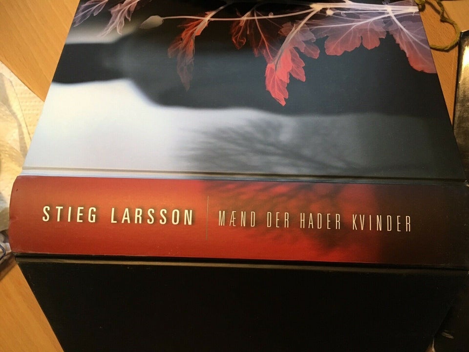 Mænd der hader kvinder, Stieg Larsson, genre: krimi og