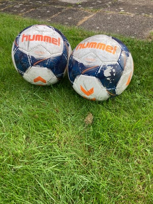 Bold, Fodbold, Hummel, 2 stk brugte str. 5’er bolde. 

Kan stadig bruges

Skal hentes i Ølstykke 