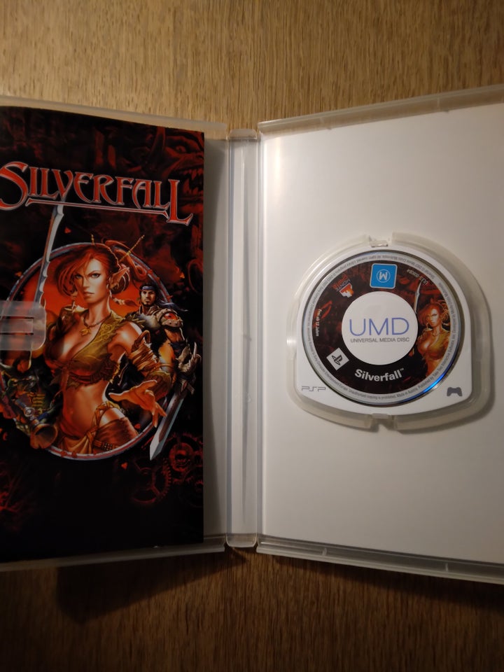 Silverfall, PSP, rollespil