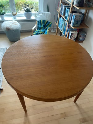 Spisebord, Teak, b: 120 l: 220, Super flot og velholdt spisebord i massiv teak, formodentlig designe