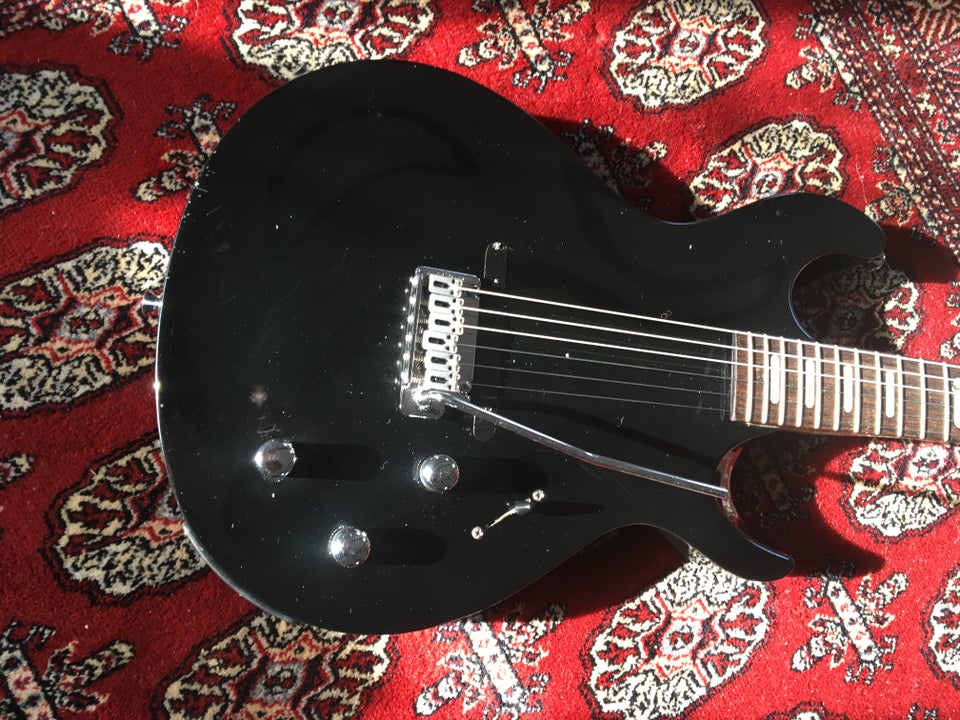 Elguitar, Line 6 Variax 700