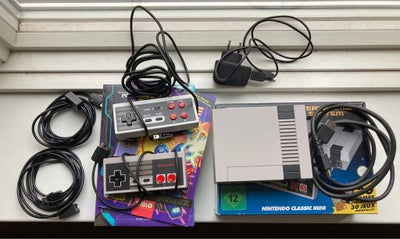 Nintendo NES, Classic Mini, Perfekt, NES Mini inkl. ekstra Edge Gamepad med Turbo + andre funktioner