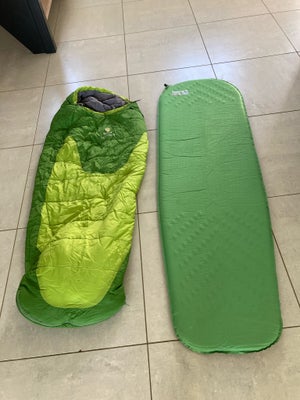 Sovepose og liggeunderlag BØRN x2, Deuter starlight Pro Ex børnesovepose sælges med tilhørende Therm