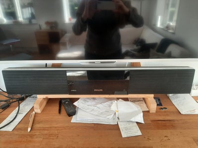 Soundbar, Philips, Rimelig, Philips Soundbar inkl. subwoofer og fjernbetjening fra 2008
Kan afspille