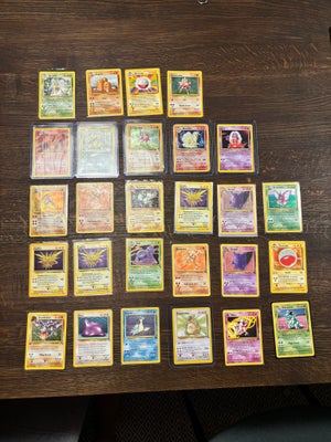 Samlekort, Gamle pokemon kort, Fra 50kr pr stk

Fossil
Jungle
Base set
Base set 2
Lengendary

Pokemo