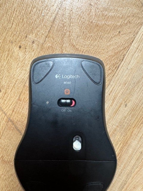 Mus, Logitech, M560