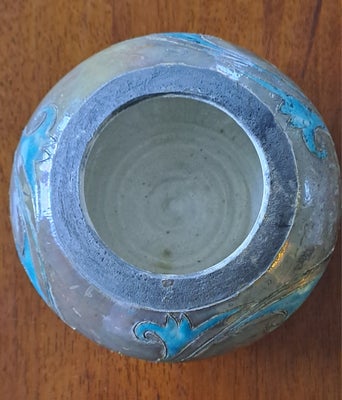Keramik vase, Stavros Stavrou Potteri Cyprus, Vase/ pynteskål uden skår eller revner
Åbning ø 8cm
9 