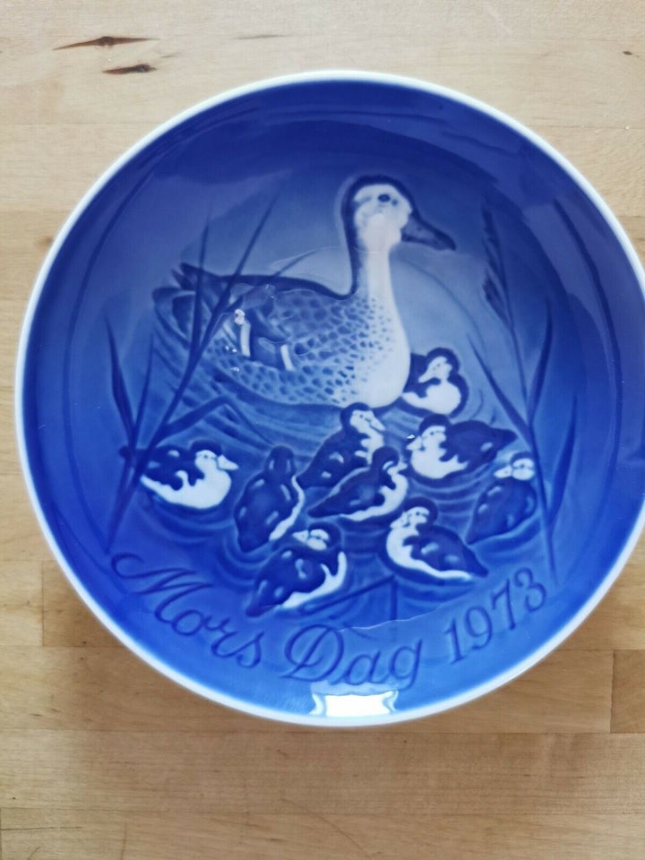 Porcelæn, Morsdags platte, Bing og grøndahl