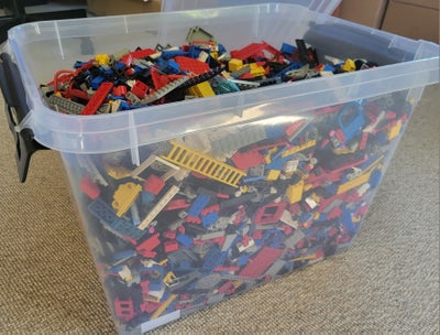 Lego blandet, Ca 15 kg brugte Lego klodser. 99% af det er fra før 1995. Skal afhentes. Bedroller med