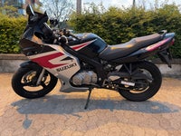 Motorcykel , Suzuki