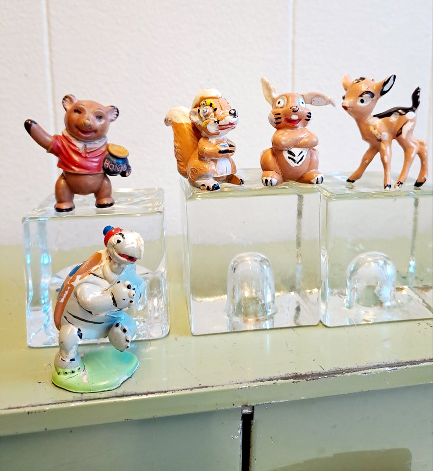 Andre samleobjekter, Disney . Figurer . Bambi . Peter plys