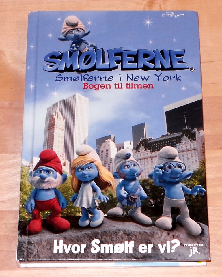 Bog: Smølferne i New York / DVD: Hvor Smølf er vi?, Stacia