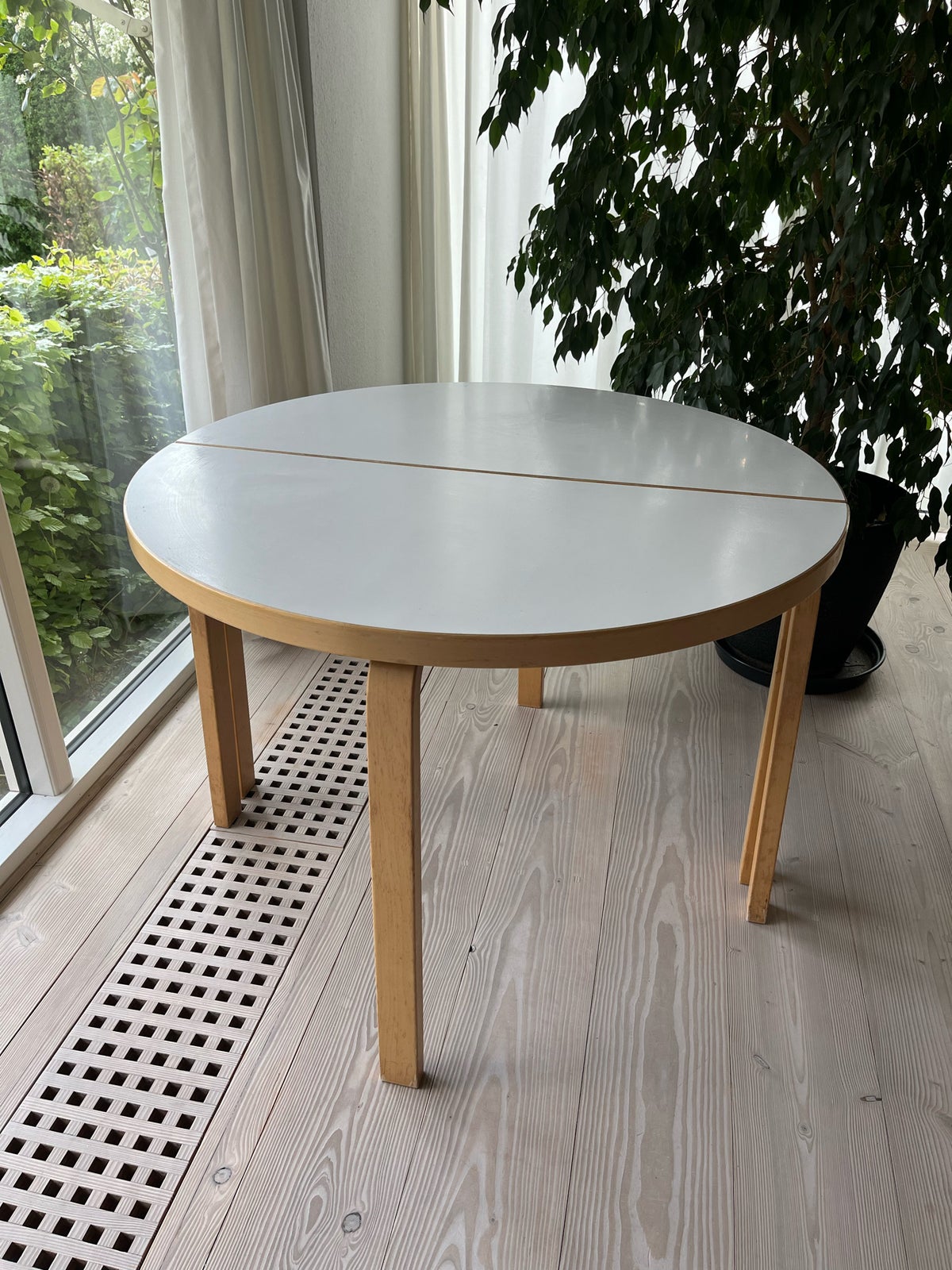Alvar Aalto, spisebord m. stole, Model 95 og Model 611