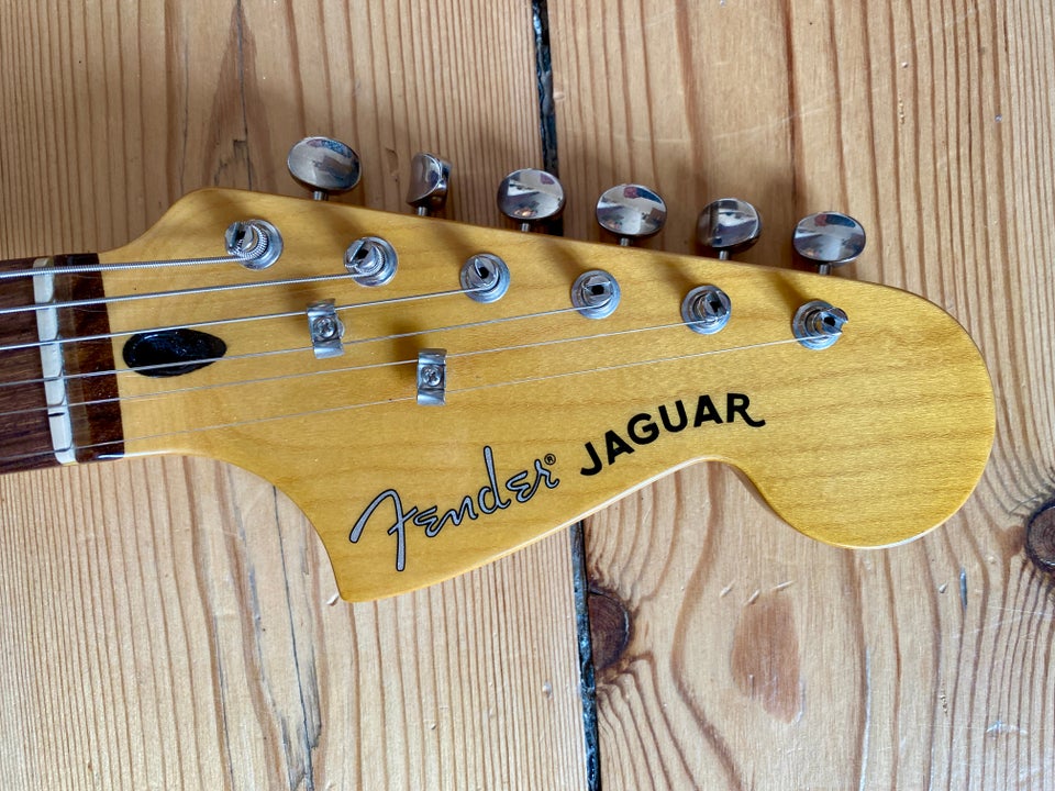 Elguitar, Fender Jaguar Modern Player