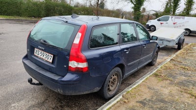 Volvo V50, 1,8, Benzin, 2005, km 395000, mørkeblå, træk, nysynet, klimaanlæg, ABS, airbag, alarm, 5-