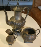 Kaffekande sæt, Tinlignende metal, 140 år gl.