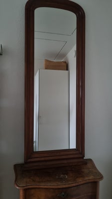 Anden type spejl, b: 76 h: 232, Antik spejlkonsol fra begyndelsen af 1900-tallet. Mahogniginer. Der 