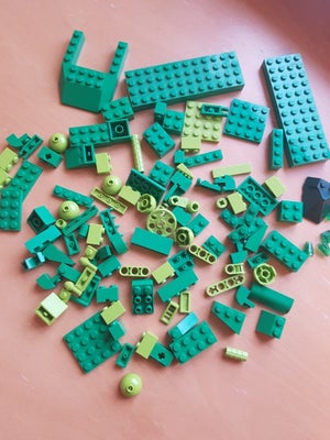 Lego blandet, Mørkegrøn og lysegrøn